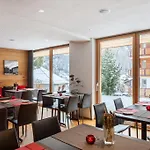 Elite Alpine - & Breakfast Hotel 4*