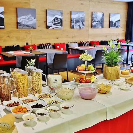 Hotel Elite Alpine - & Breakfast 4*