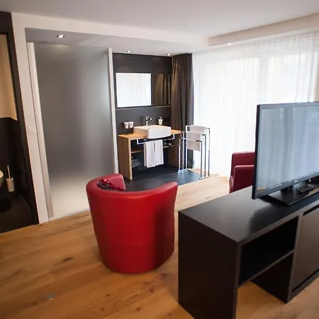 Hotell Elite Alpine - & Breakfast 4*