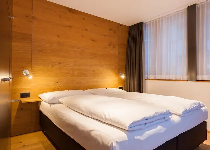 Hotel Elite Alpine - & Breakfast 4*