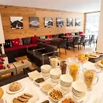 ホテル Elite Alpine - & Breakfast 4*
