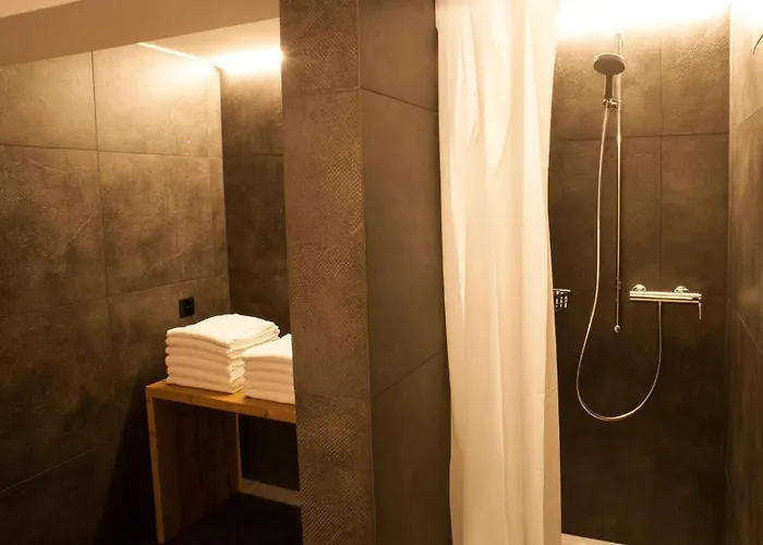 Elite Alpine - & Breakfast サース フェー